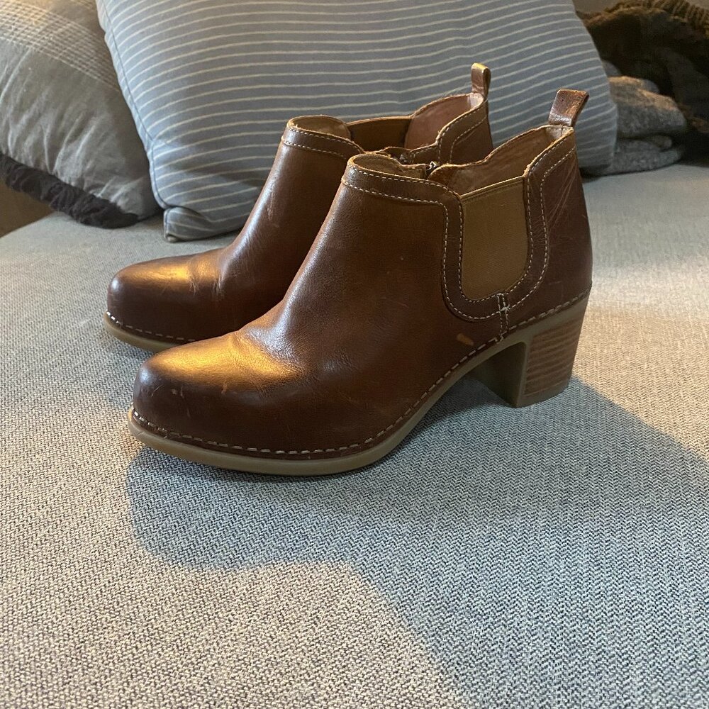Dansko Stacked Heel Ankle Boots - Size 6
